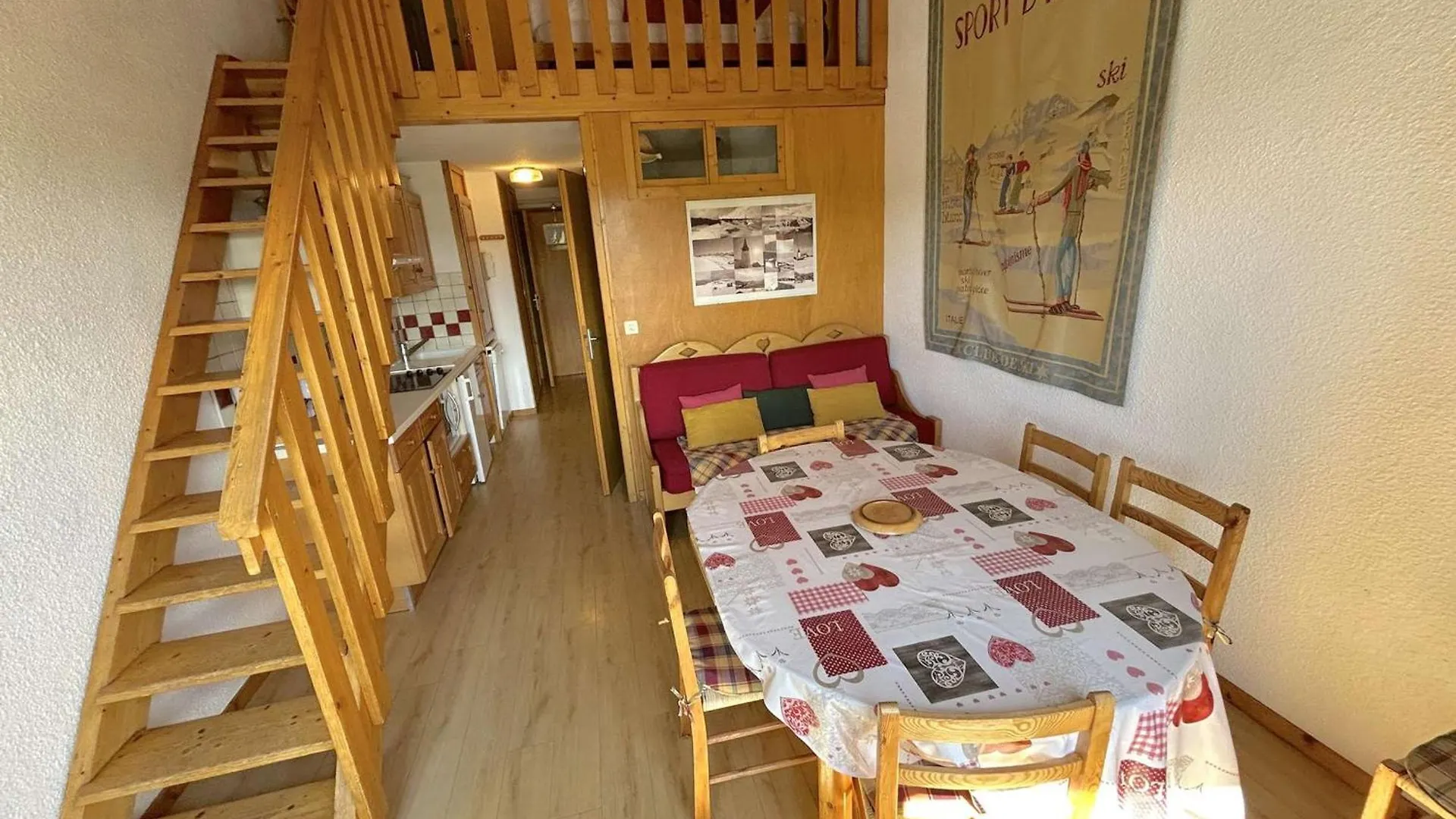 Appartement 2 Pieces Cabine 8 Personnes, Balcon Sud, Central Aux Saisies - Fr-1-594-50 Отлюс